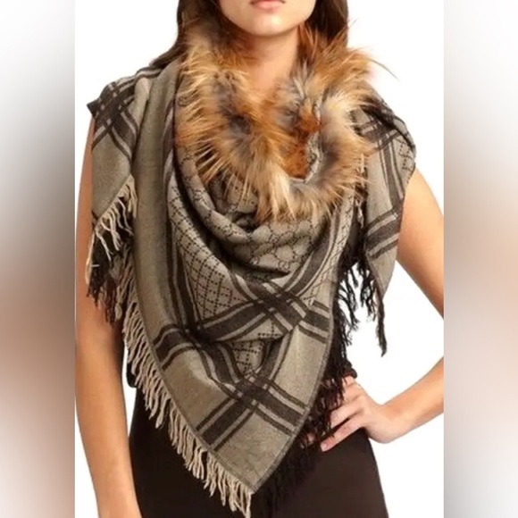 Gucci Other - Gucci Gray and Brown Patterned Shawl with Fur Trim